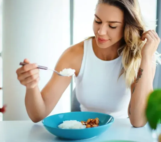 Aç kalarak zayıflanır mı?